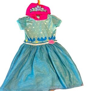 Dreamworks Trolls world tour dress size 10/12